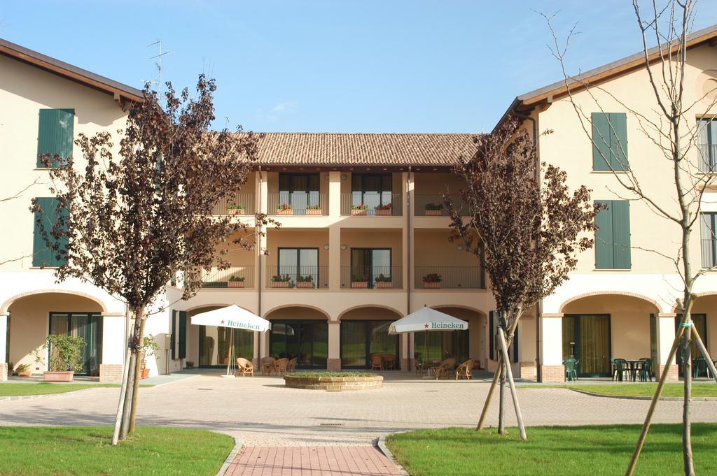 Hotel Conteverde Montecchio Emilia Extérieur photo