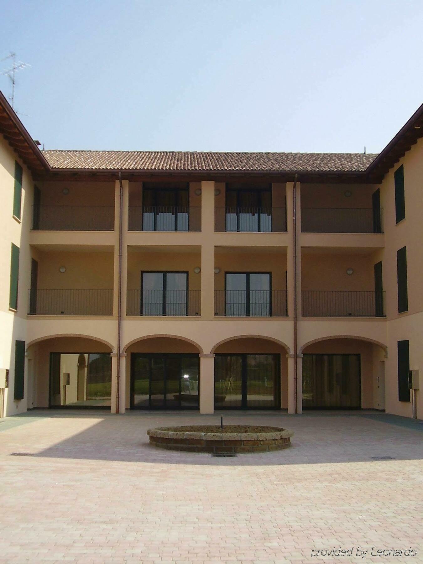 Hotel Conteverde Montecchio Emilia Extérieur photo